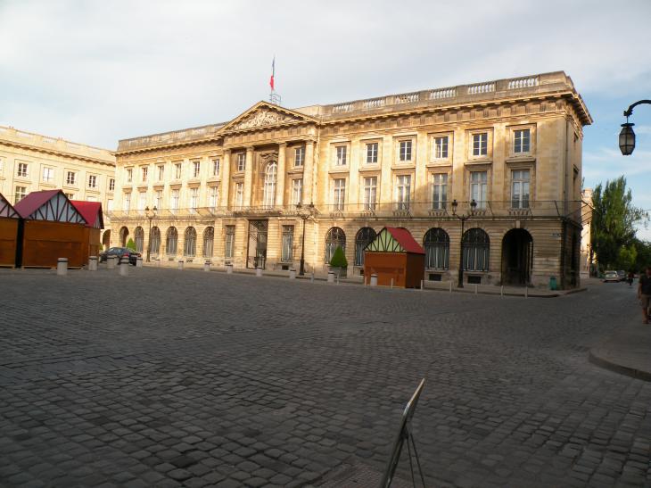  place Royale, Préfecture